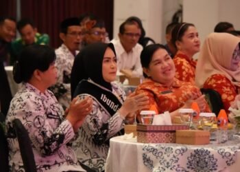 Sinergi DWP–PGRI Dorong Peningkatan Kompetensi, Lomba GTK Berprestasi Resmi Dibuka di Kapuas