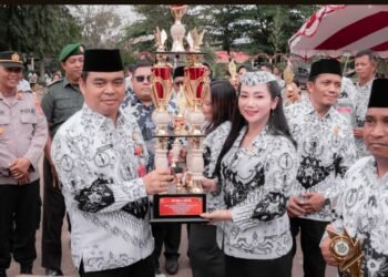 PGRI Selat Hat-trick Juara Umum PORSENIJAR 2025, Puncaki Penutupan HUT Ke-80 PGRI dan HGN di Kapuas