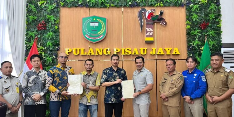 Bupati Pulang Pisau Terima 53 Sertifikat Tanah Aset Daerah