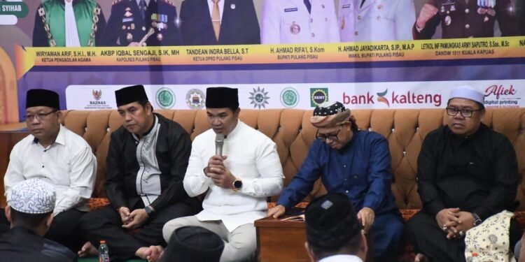 Bupati Pulang Pisau Ajak Perkuat Iman Lewat Sholat dan Doa Bersama Akhir Tahun
