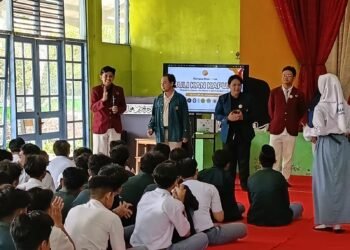 Mahasiswa Asal Kapuas Edukasi Dunia Perguruan Tinggi di MAN Kapuas