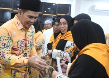 Lepas Jemaah Haji, Bupati Pulang Pisau: Jaga Kesehatan dan Kekompakan
