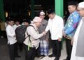 Bupati Kapuas Sambut Jemaah Haji Tengah Malam, 358 Orang Kloter BDJ 04 Tiba dengan Selamat