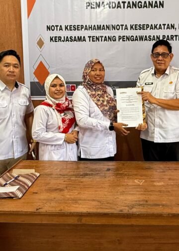 Diskominfosandi–Bawaslu Pulang Pisau Perkuat Sinergi, Dorong Keterbukaan Informasi dan Pengawasan Partisipatif